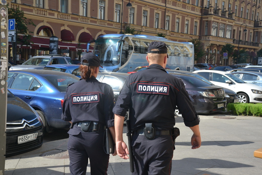 Russian policemen
