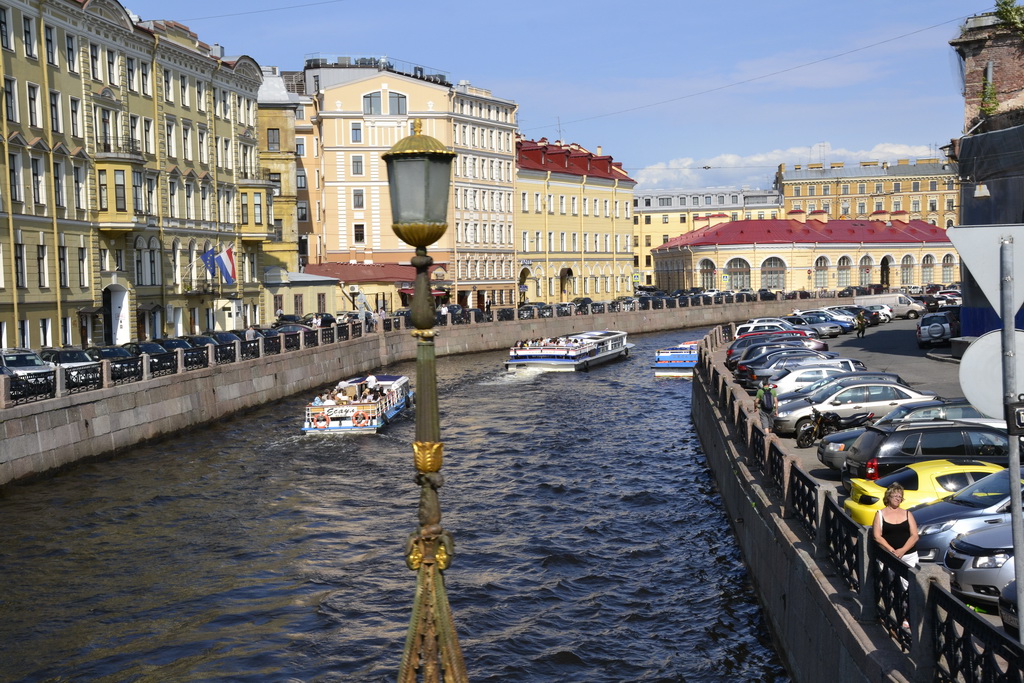 De kanalen in Sint-Petersburg