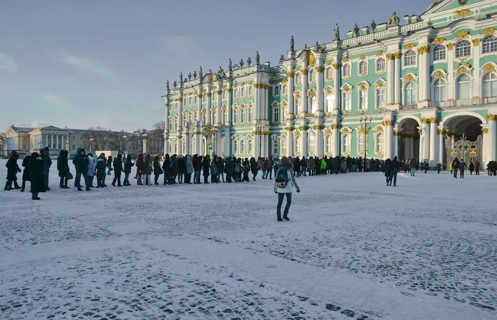 The queue for The State Hermitage museum