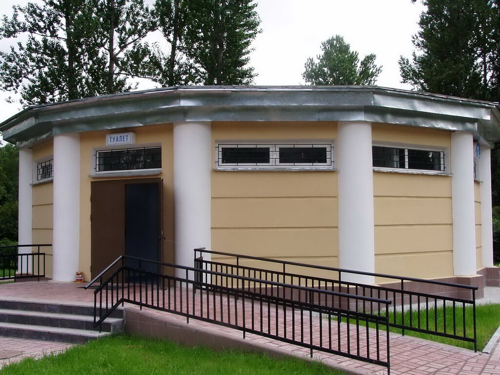 Stationary public toilet in St Petersburg